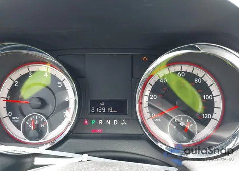 2017 Dodge Grand Caravan Sxt z USA, uszkodzony, nr VIN 2C4RDGCG5HR714088